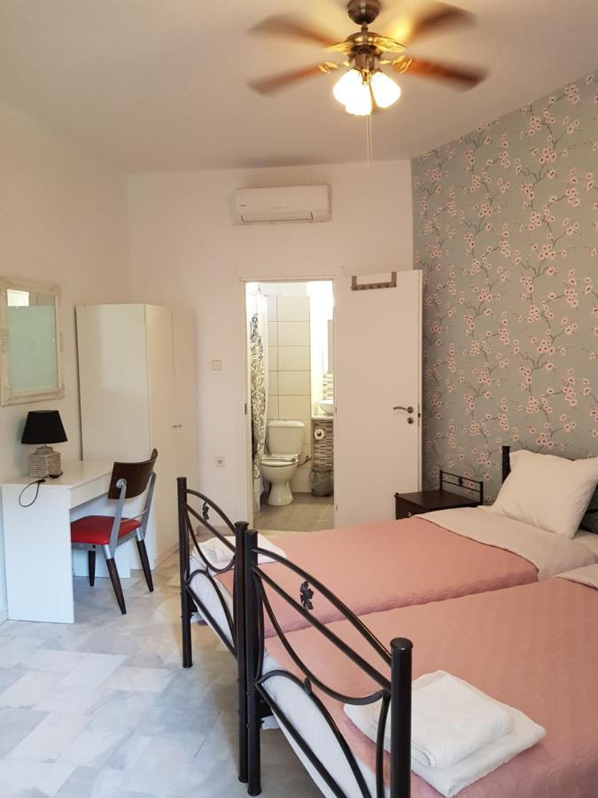 Nomads Rooms Trikala  Luaran gambar