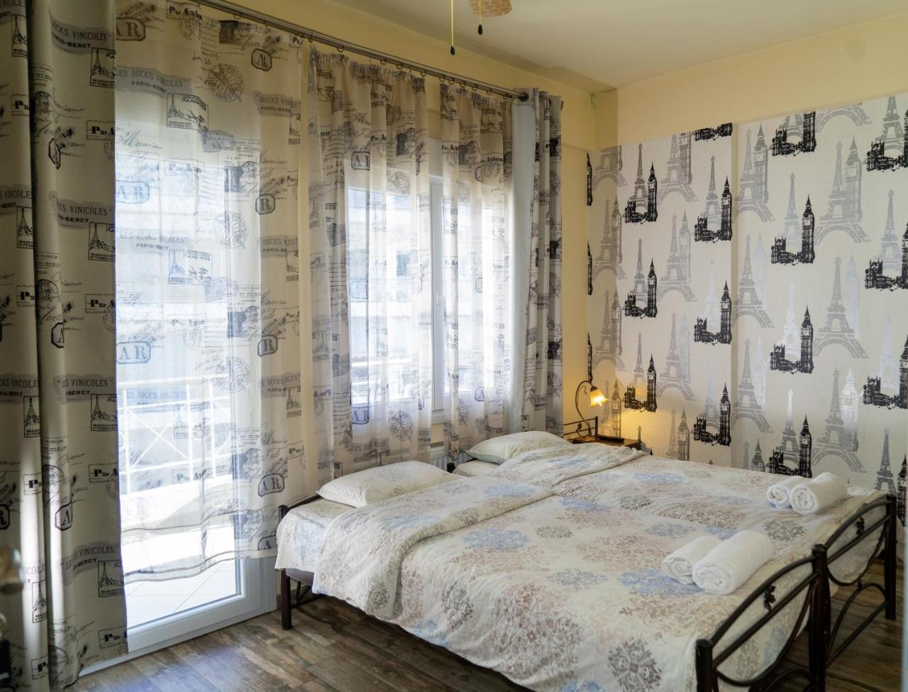 Nomads Rooms Trikala  Luaran gambar